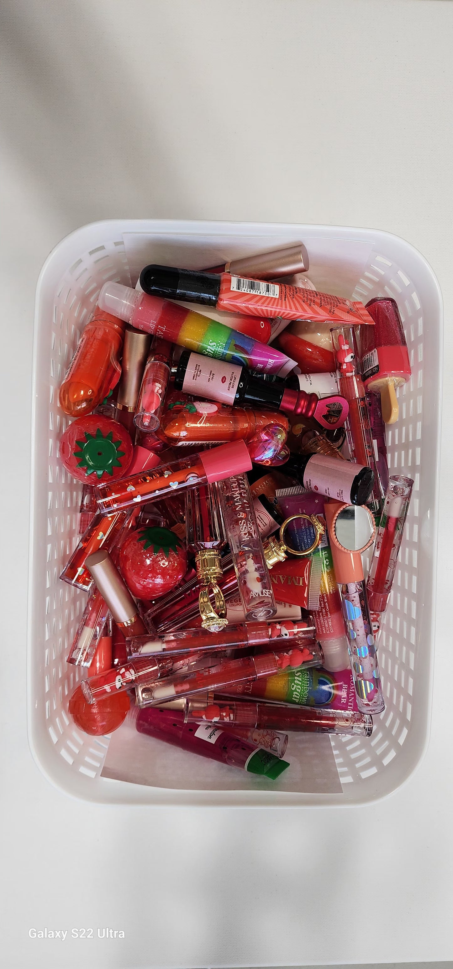 Mix Lip gloss, lip oils, lip tint, lip balm bundle 10 for $20.00